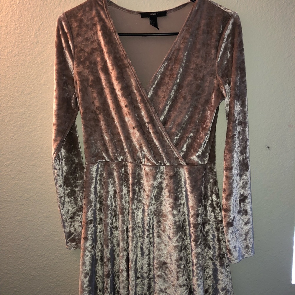 Forever 21 Crushed Velvet Skater Dress